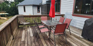 Fully Furnished Lakefront Home Gallery 35