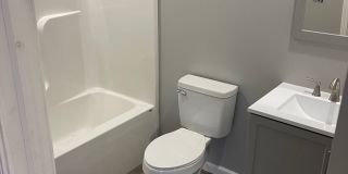 812 Brown St Gallery 4