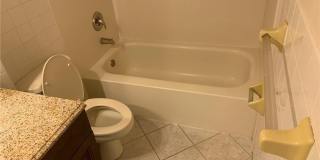 206 SW 1st Street Gallery 8