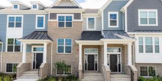 1944 Kingsley Circle Gallery 1