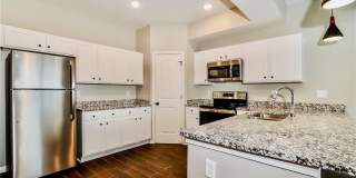 2100 Steamboat Way Gallery 7