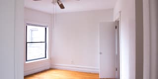 1515 E. 54th Street Gallery 23