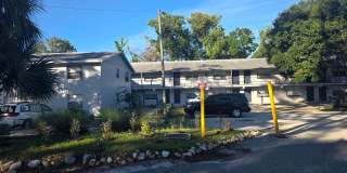 ** HALF OFF 1ST MONTH'S RENT WITH 13 MONTH LEASE ** Gallery 1