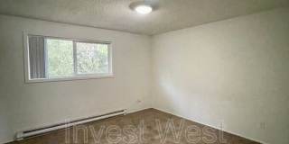 1960 33 Avenue Gallery 11