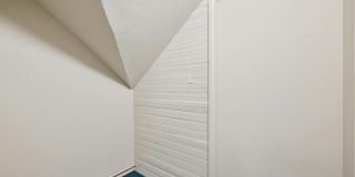 288 Van Dien Avenue Gallery 23