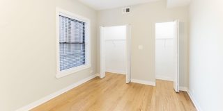 2876-2900 N Clark Gallery 71