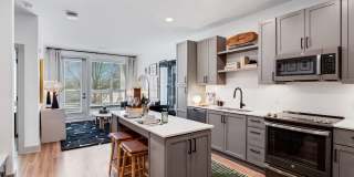 South & Hollis South & Hollis Gallery 27