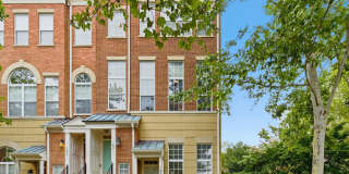 1899 CRESCENT PARK Drive Gallery 1