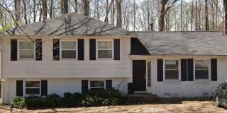 4 Bed 3 Bath in Morrow! Gallery 1