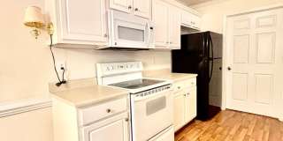 2 Bed, 2 Bath - BRAND NEW CARPET!!! READY FOR MOVE IN TODAY! Gallery 11