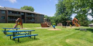 Brook Bridge Apartments Gallery 34