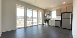 Lakeview Green Gallery 20