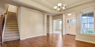 Convenient location near I-405 across from Junita High School Gallery 4