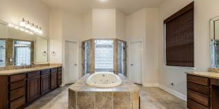 7426 Hovingham Gallery 23