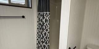 Cute 5 Bedroom 3 Bath Single Family Home Gallery 46