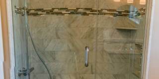 Modern Apt for the Socially Inclined near NEU  more w plenty of space + $500 Utilities Rebate with Promo Gallery 19