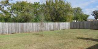 1321 Crestview Drive Gallery 31