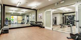Overture Stone Oak Age 55+ Apartment Homes Gallery 9
