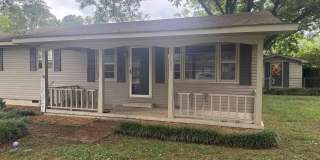 500 Crestline Drive Gallery 2
