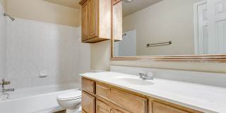 Lone Oak Ridge + Gated Community + 4 beds/2.5 Baths + Storm Shelter + Deer Creek Schools Gallery 27