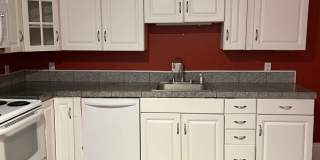 Savannah 1ST Floor of Duplex on Whitaker Street @ 34th-Near Forsyth Park Gallery 24