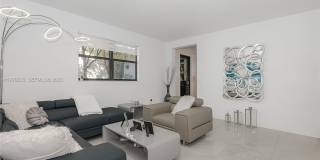 7902 NW 105th Ct Gallery 4