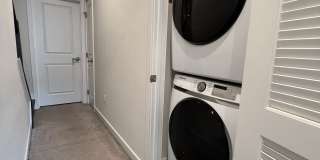 214 South Newkirk Street Gallery 3