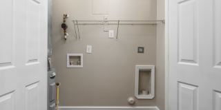 Marshall Square Apartments Gallery 14