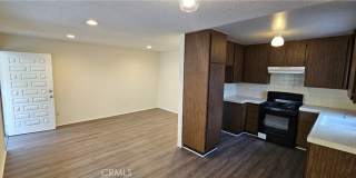 614 S Lake Street Gallery 1