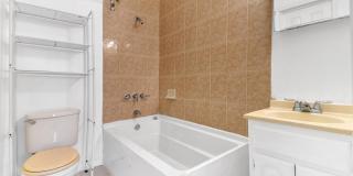 1852 5TH Street NW Gallery 18