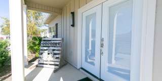 Patriots Place Gallery 21