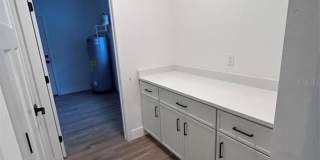 330 KIMBLE Avenue Gallery 8