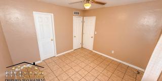 Front House for Rent on 912 Bradshaw Street Gallery 13