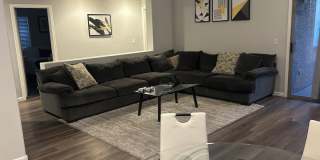 10826 W WILSHIRE Drive Gallery 1