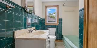 4 Bedroom Remodeled with 2 Stall Detached Garage 4 Bedroom Remodeled with 2 Stall Detached Garage Gallery 10