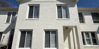 300 North Main Street Gallery 1