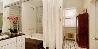 2737 North Hampden Court Gallery 14