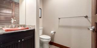 Luxury Furnished Old Town Condo – Modern Elegance in the Heart of Fort Collins Gallery 26