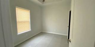 1920 Bahamas Dr Gallery 6