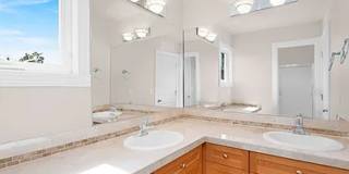 Spacious 3-Story Home with 2 Car Garage and Large Deck! Gallery 23