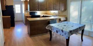 1293 Manor Dr Gallery 2