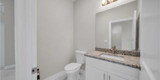 543 McArthur Boulevard Gallery 13