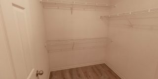 Large duplex in Vanderveen Gallery 23