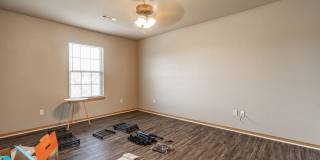 4 Bedroom 2.5 Bath Townhome near Centennial Park! Gallery 14