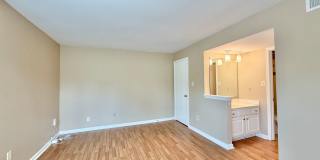 Newly Remodeled 2BD, 1.5BA Raleigh Condo in Prime Location with HOA Amenities Gallery 10