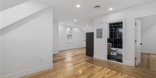 30 Cypress Street Gallery 7