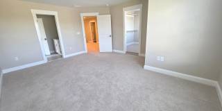 94 WOLF CREEK Circle Gallery 37