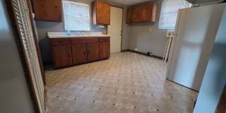 2 bedroom, 1 bath house 2 bedroom, 1 bath house Gallery 1