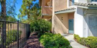 Charming 2B/2BA Condo with Patio and Pool Access in Carmel Mountain Gallery 20