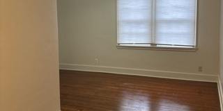 4Bd/1Ba Two Story House - Available to View! Gallery 26